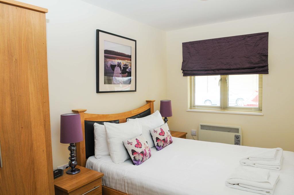 Your Stay Bristol Cotham Lawn Exterior foto