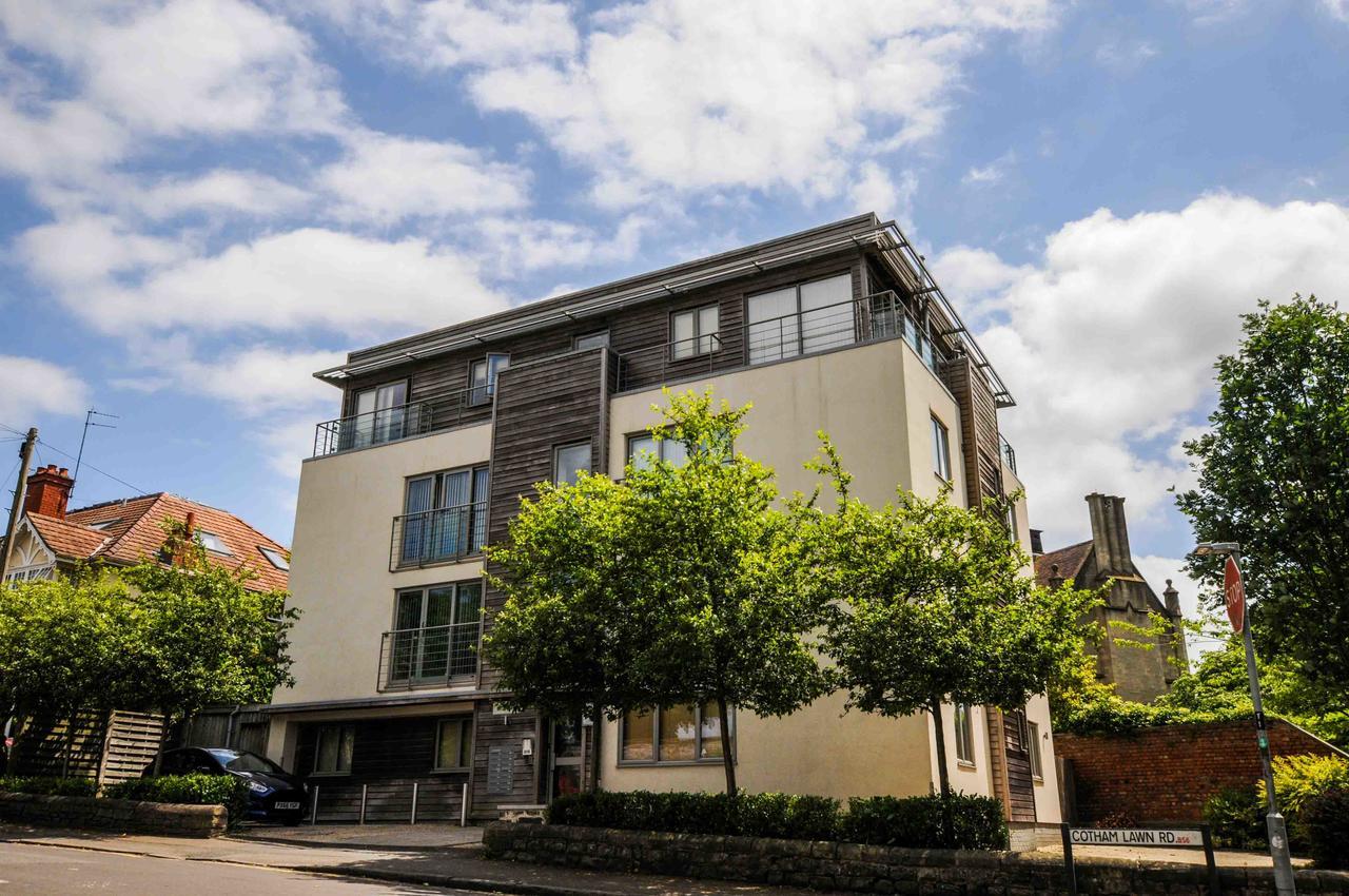 Your Stay Bristol Cotham Lawn Exterior foto