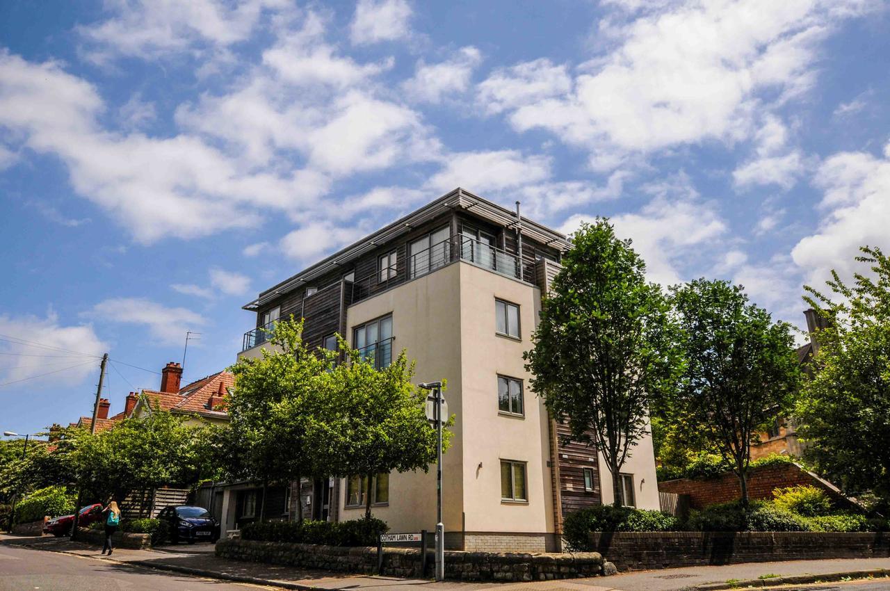 Your Stay Bristol Cotham Lawn Exterior foto